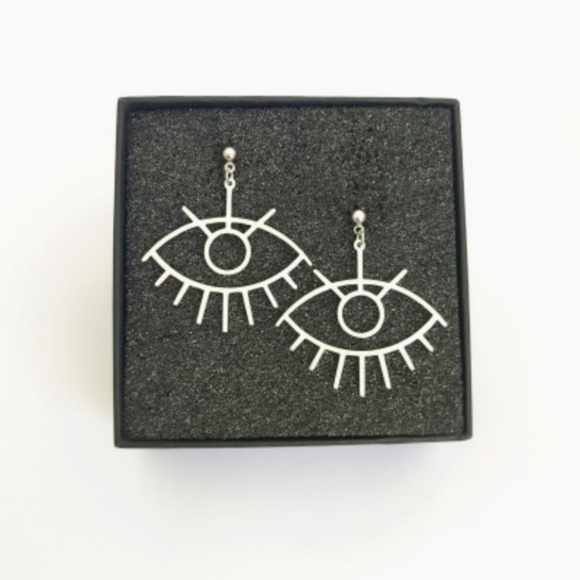 Minimalist Artists Art Eye Drop Earrings - Picture 3 of 4
